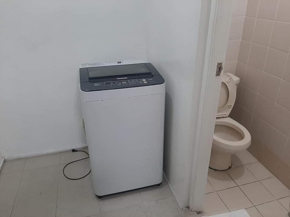 Spacious 2 Bedroom Unit With Pool Manila Ngoại thất bức ảnh